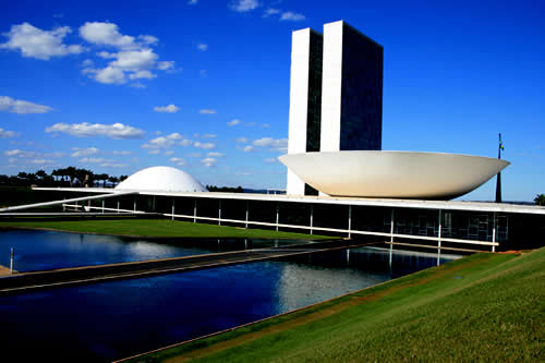 Governança voltada às pequenas e médias empresas e oportunidades de negócios